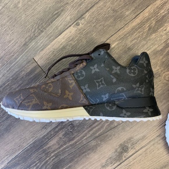Like New with Box and Dust bag Louis Vuitton "Run Away" Sneakers - Picture 6 of 12